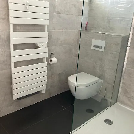 Beautiful Villa, 8p, Comfort, Quiet, Beaches And Center Antibes